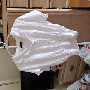 Love White Button Up Collared Cropped Blouse Size M